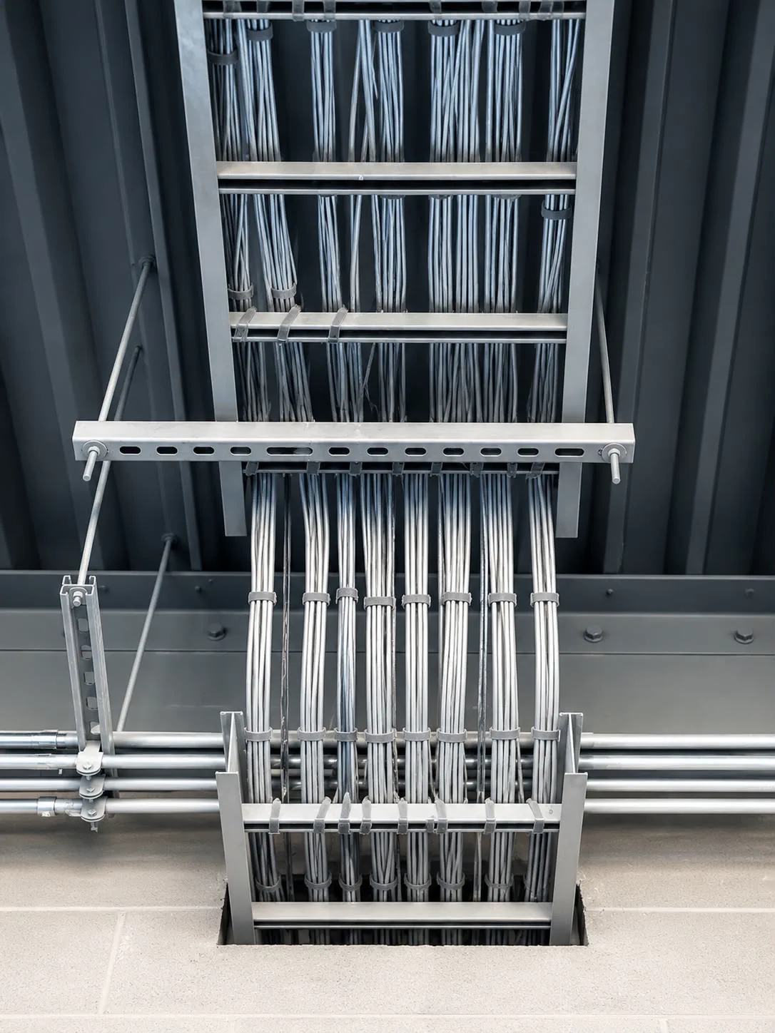 Bandejas y tendido de cableado estructurado en Crush Clearfield